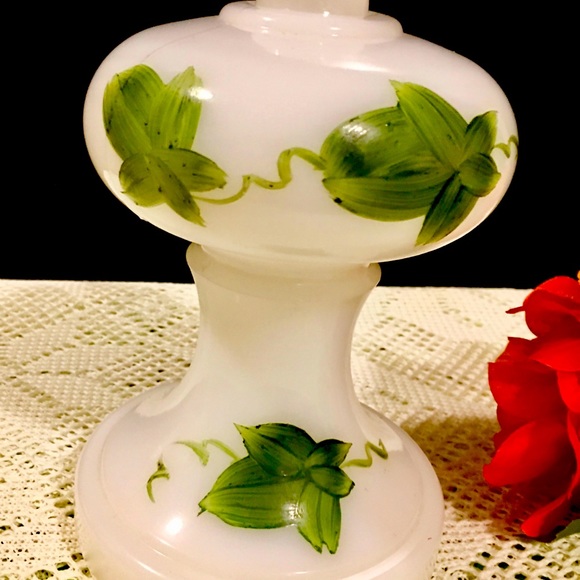 Antique Vanity Set - Picture 14 of 15